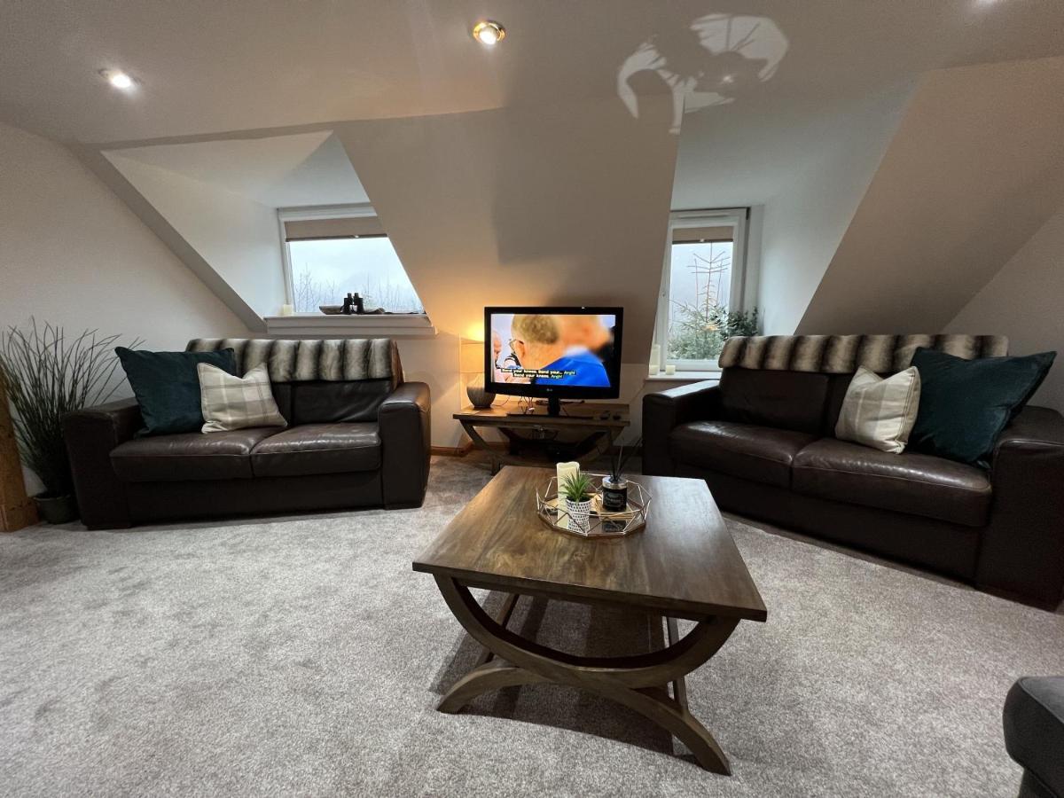 Holiday home Hollybank *